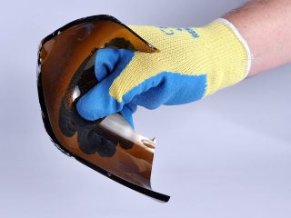 Anti-Cut Gloves - Medium