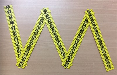 5 Part Folding Metric Reference Scale